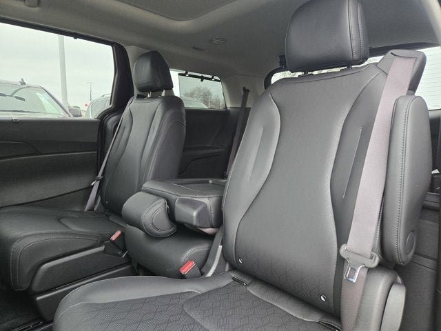 2025 Kia Carnival Hybrid SX