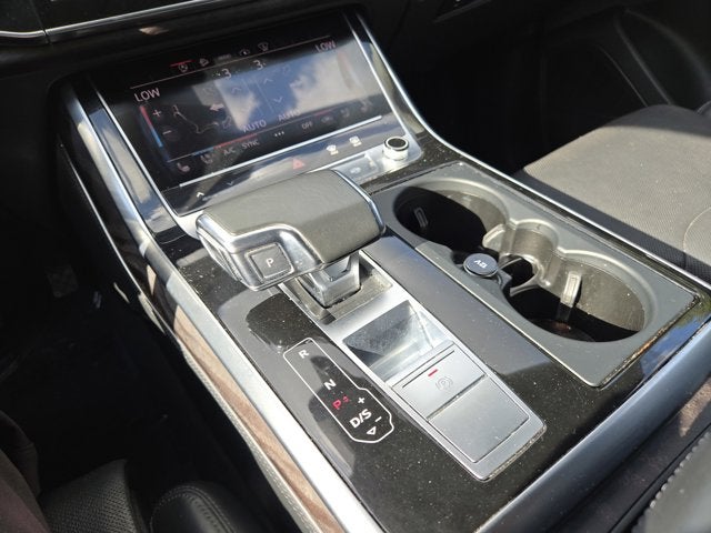 2021 Audi Q8 Prestige