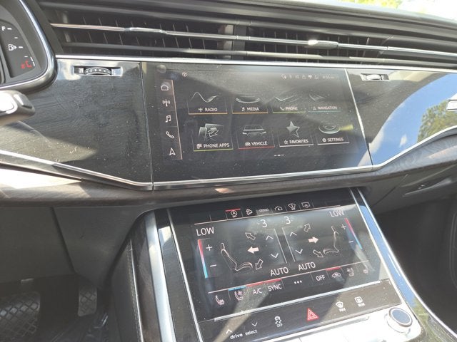 2021 Audi Q8 Prestige