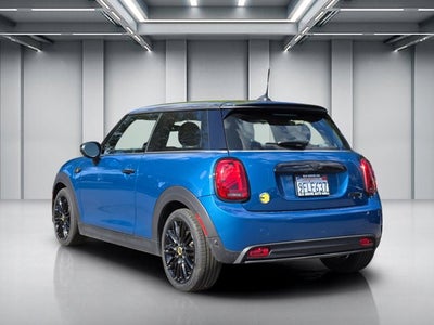 2023 MINI Hardtop 2 Door Hatchback