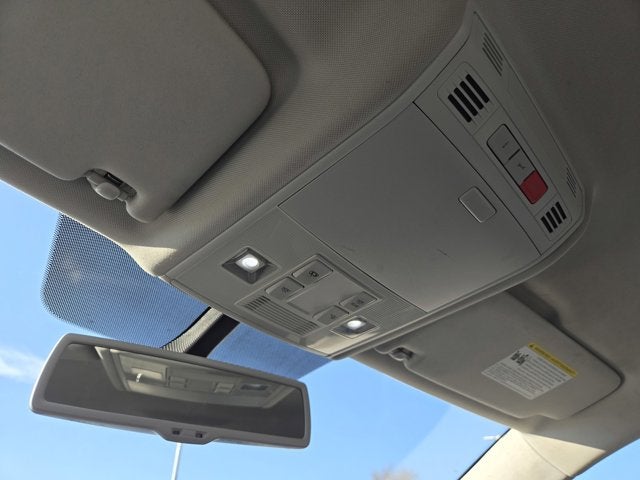 2015 Volkswagen e-Golf Limited Edition