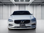 2017 Volvo S90 Momentum