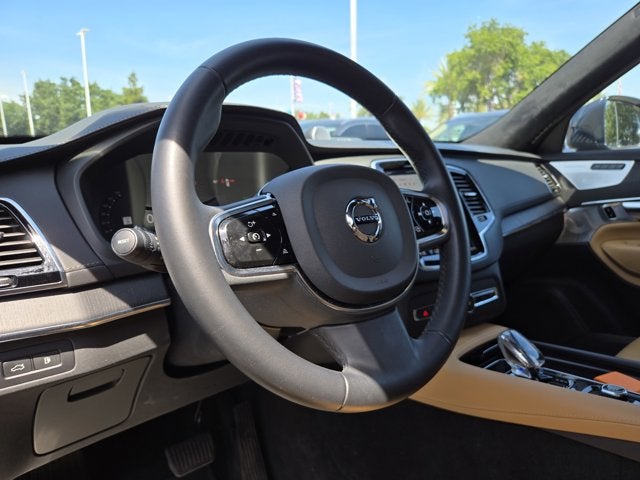 2023 Volvo XC90 Recharge Plug-In Hybrid Ultimate Bright Theme