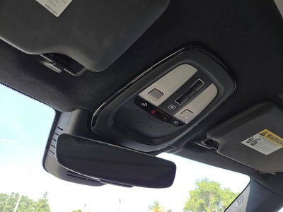 2023 Volvo XC90 Recharge Plug-In Hybrid Ultimate Bright Theme