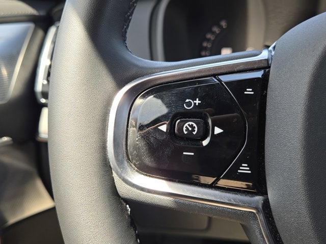 2023 Volvo XC90 Recharge Plug-In Hybrid Ultimate Bright Theme