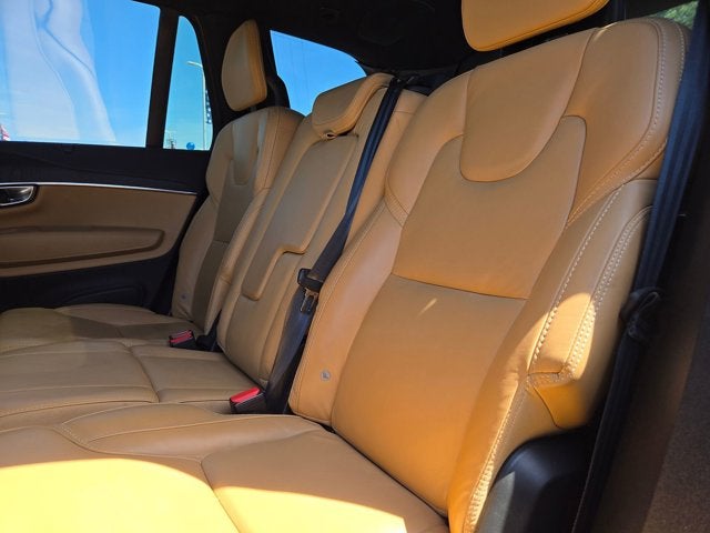 2023 Volvo XC90 Recharge Plug-In Hybrid Ultimate Bright Theme