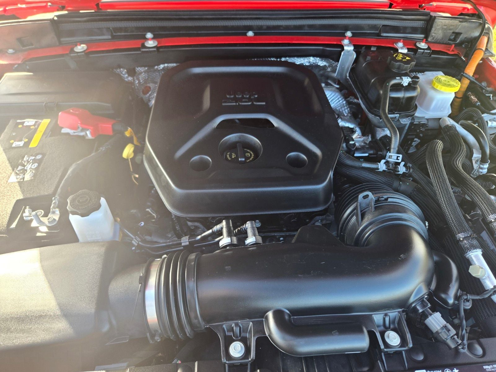 2025 Jeep Wrangler Sahara 4xe