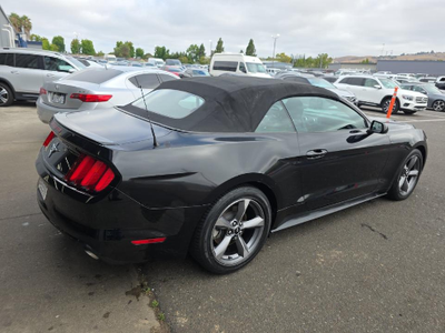 2015 Ford Mustang V6
