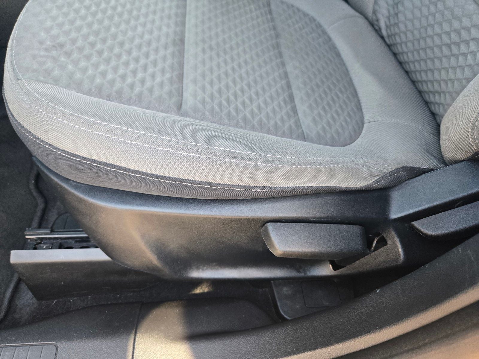 2022 Ford Escape SE Hybrid