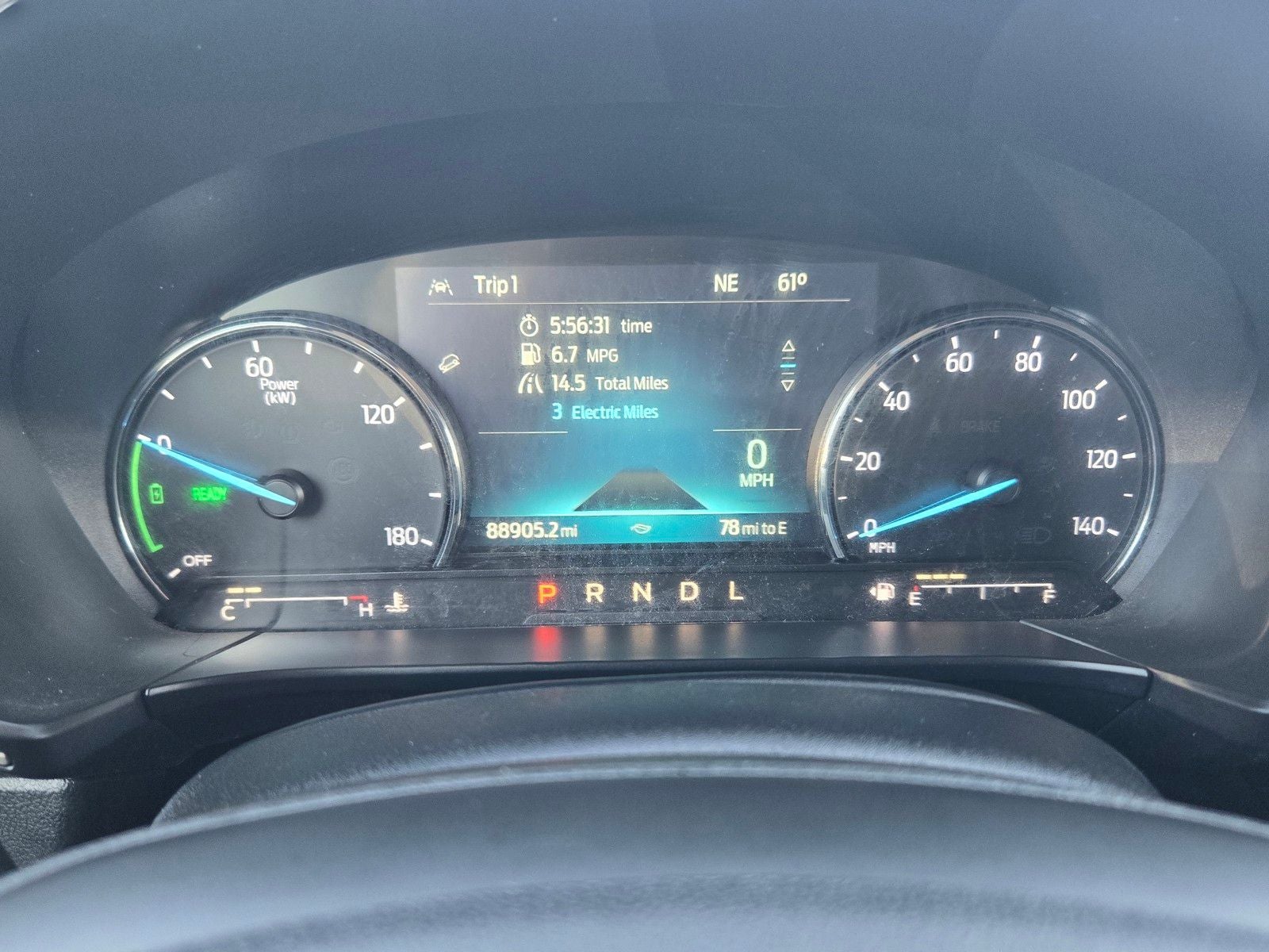 2022 Ford Escape SE Hybrid