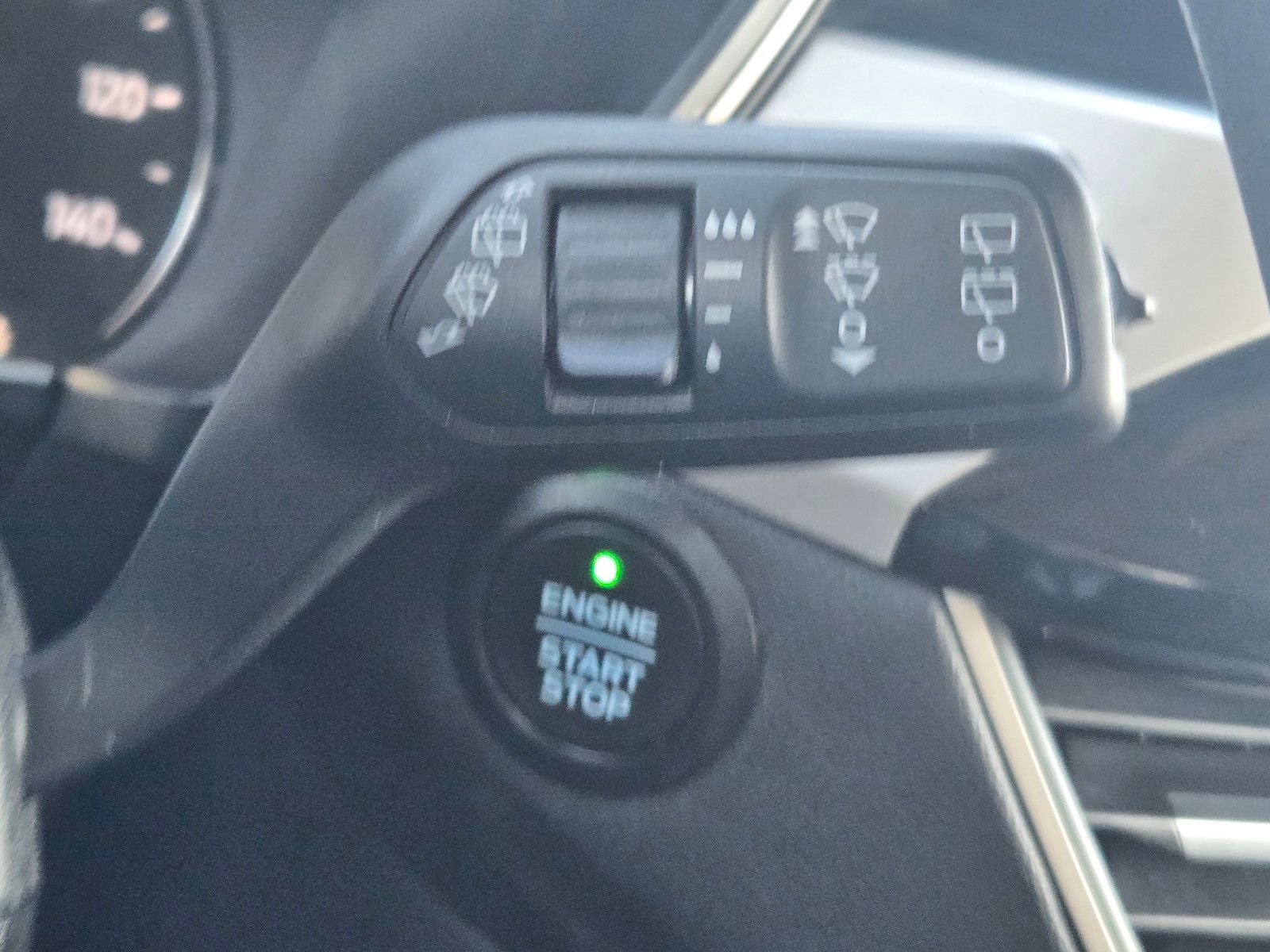 2022 Ford Escape SE Hybrid