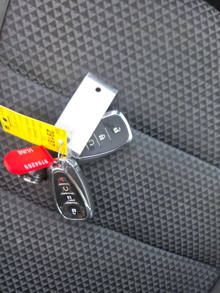 2023 Chevrolet Bolt EUV LT