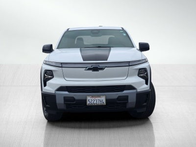 2025 Chevrolet Silverado EV LT