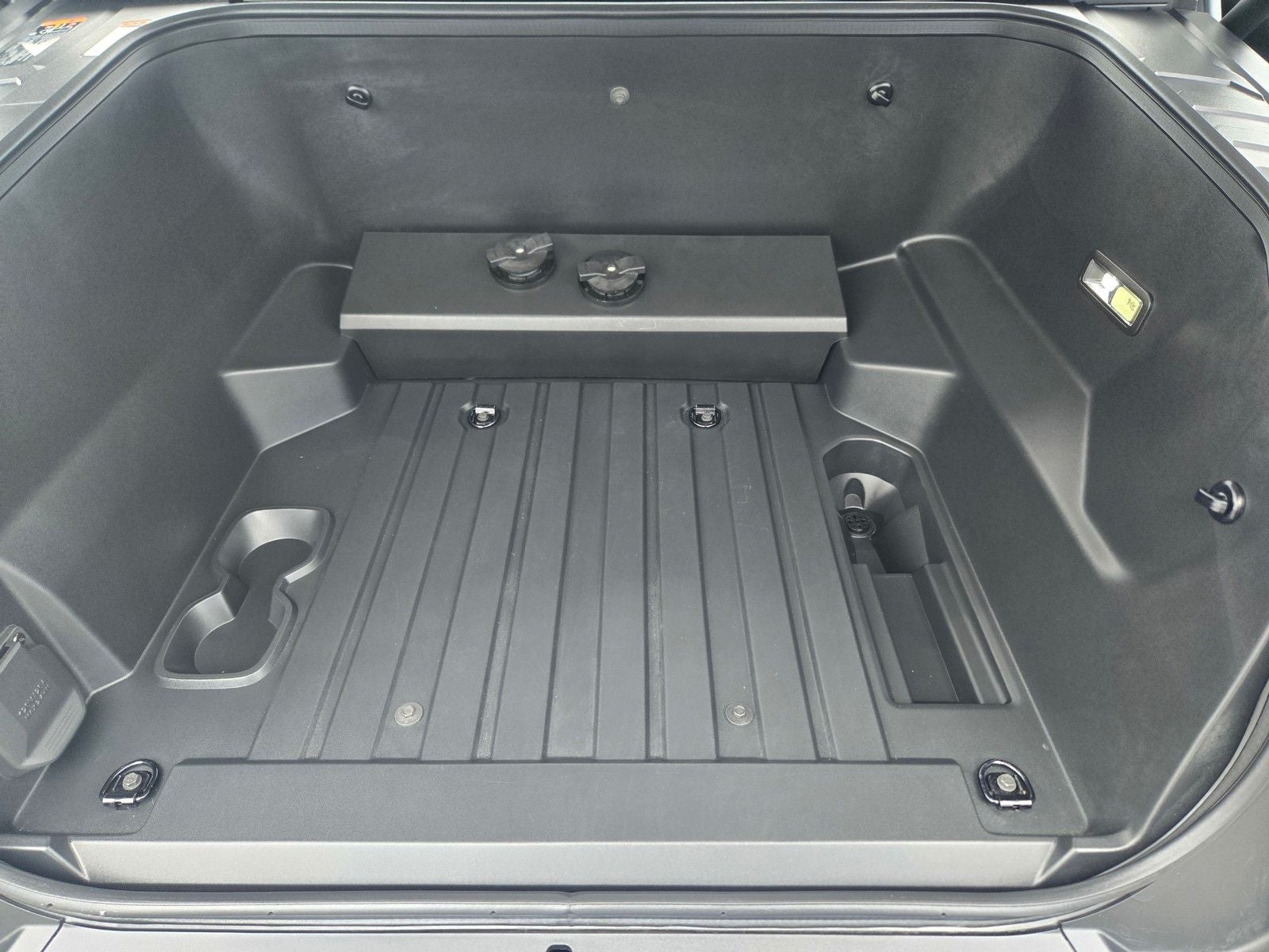 2025 Chevrolet Silverado EV LT