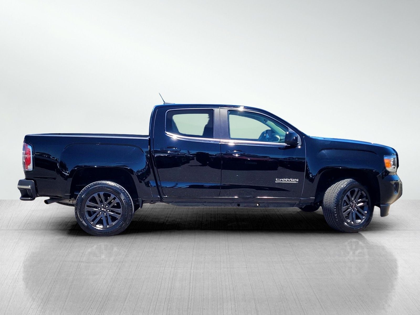 2020 GMC Canyon SLE1