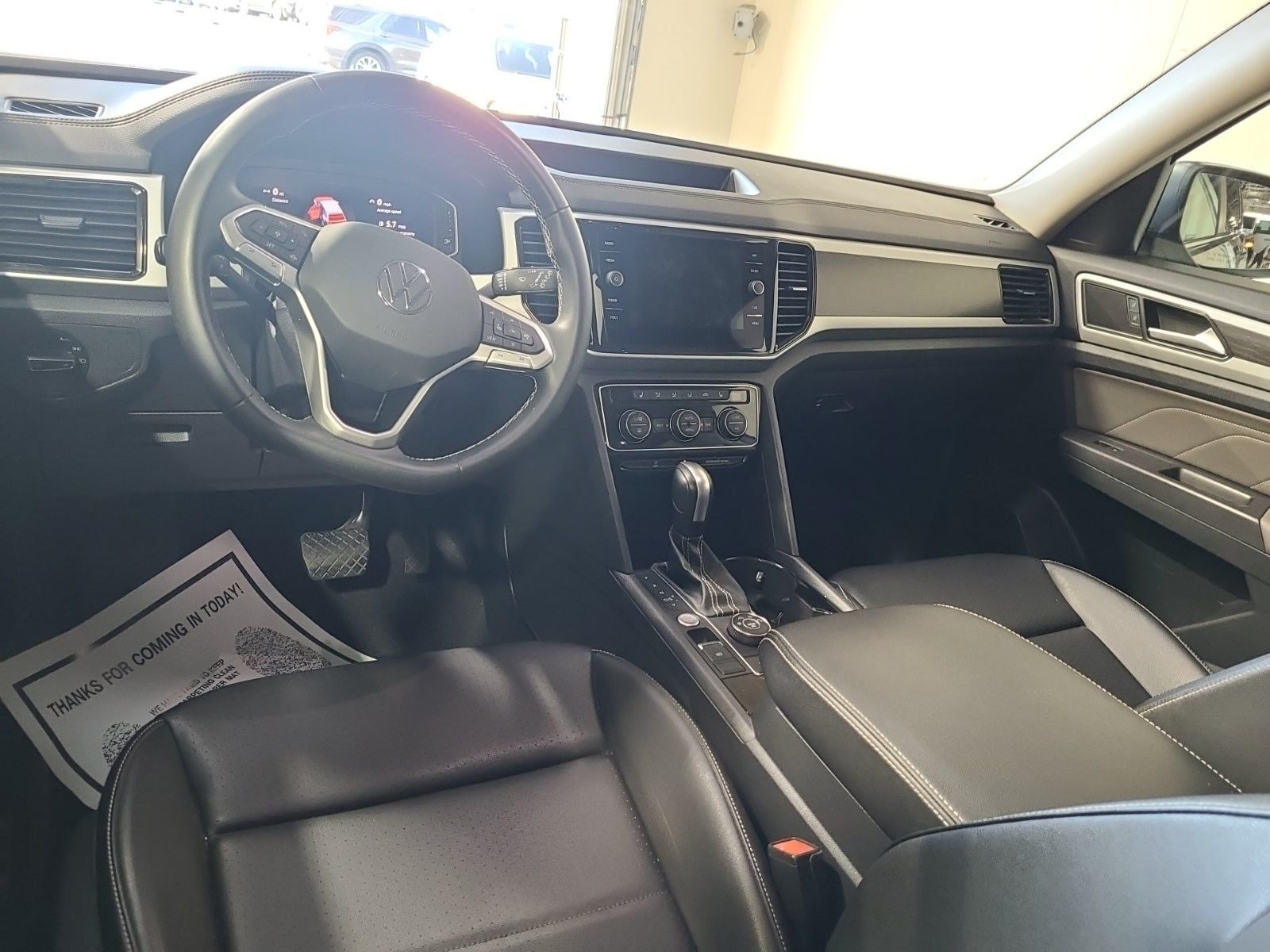 2023 Volkswagen Atlas 3.6L V6 SE w/Technology