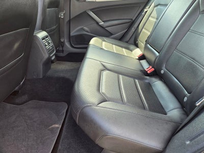2019 Volkswagen Passat 2.0T Wolfsburg
