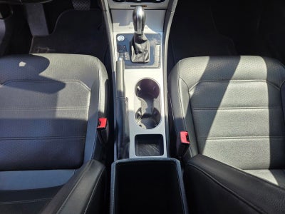 2019 Volkswagen Passat 2.0T Wolfsburg