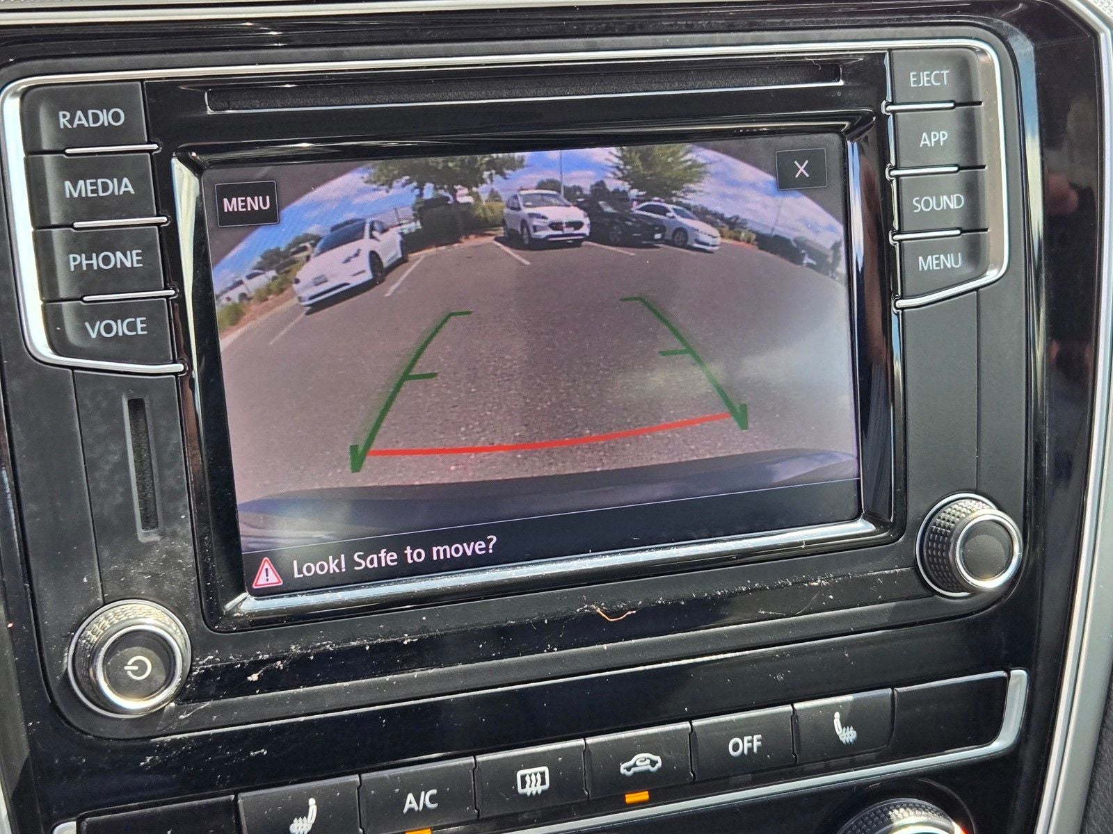 2019 Volkswagen Passat 2.0T Wolfsburg