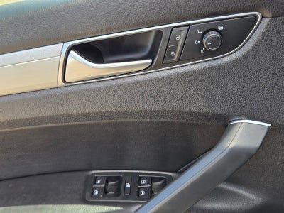 2019 Volkswagen Passat 2.0T Wolfsburg