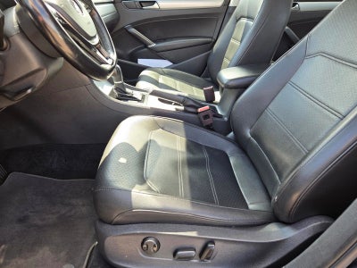 2019 Volkswagen Passat 2.0T Wolfsburg