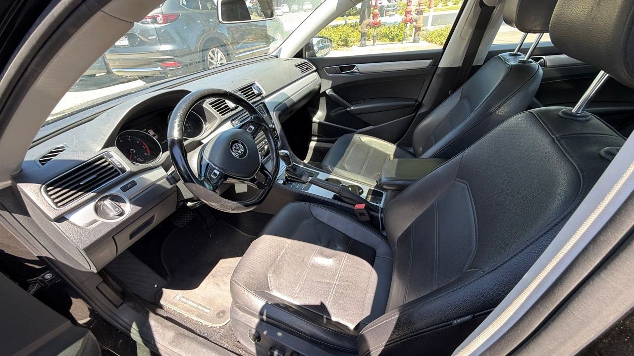 2019 Volkswagen Passat 2.0T Wolfsburg