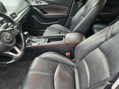 2018 Mazda Mazda3 Touring
