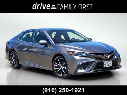 2021 Toyota Camry SE