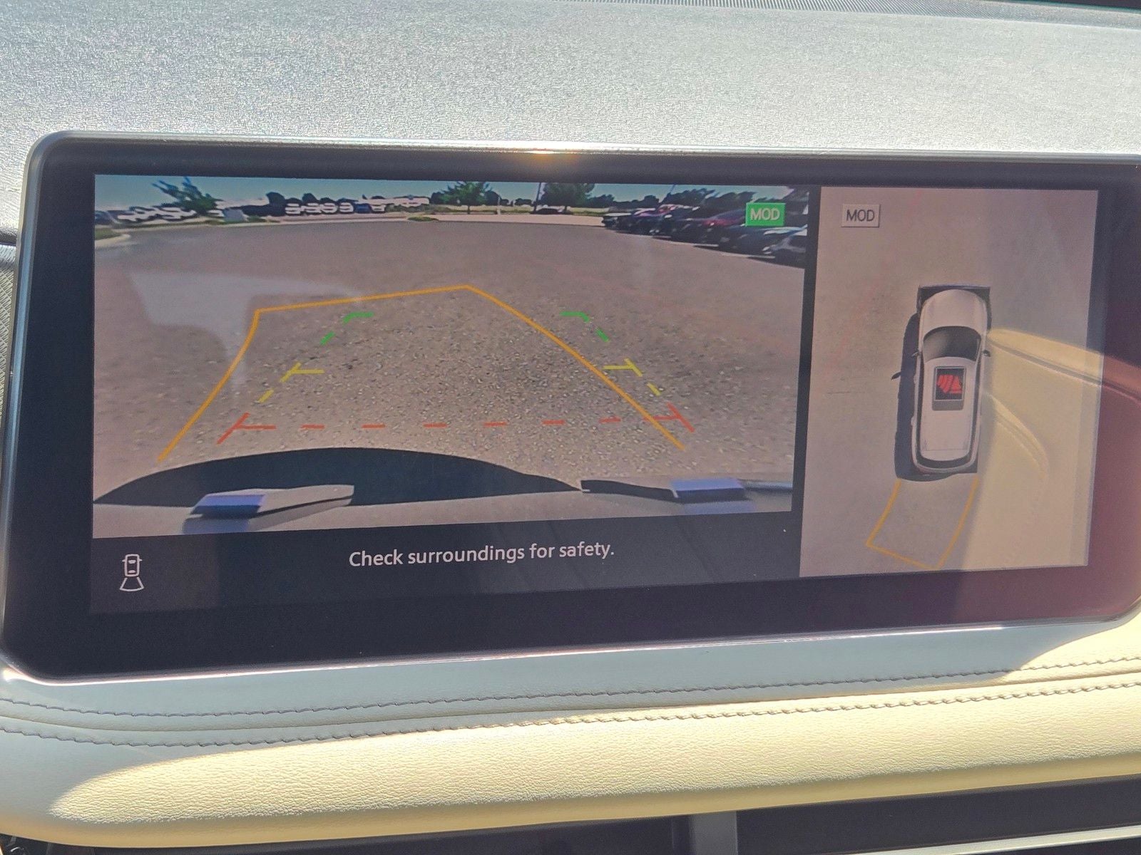 2023 INFINITI QX60 LUXE