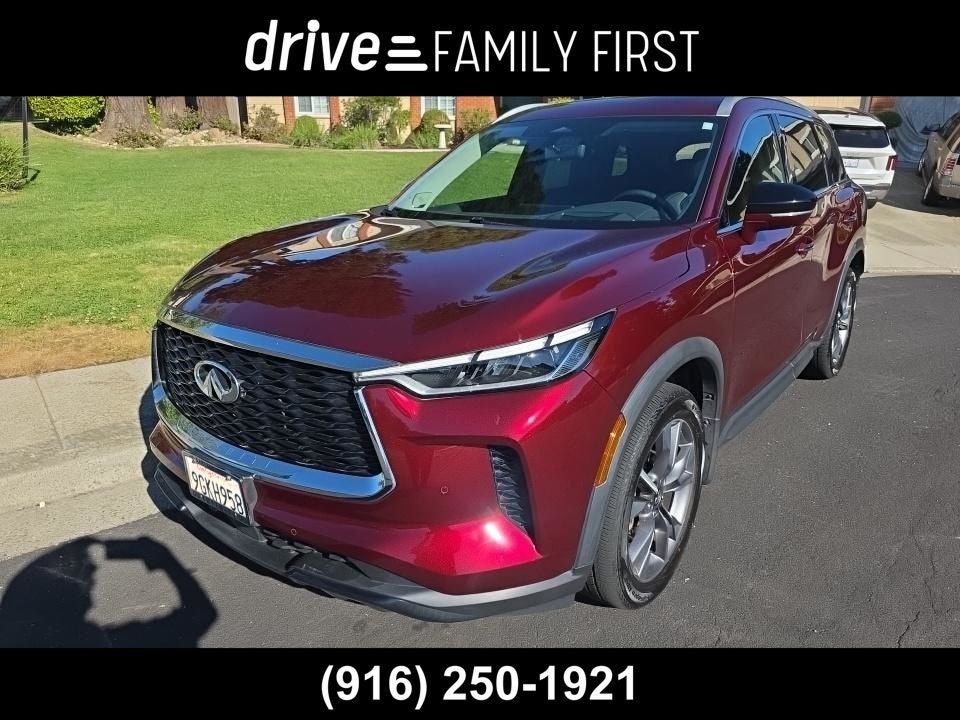 2023 INFINITI QX60 LUXE