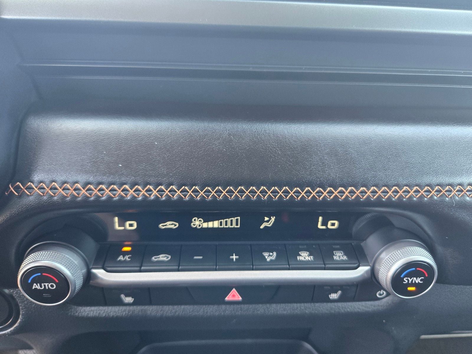 2025 Mazda Mazda CX-50 Hybrid Premium