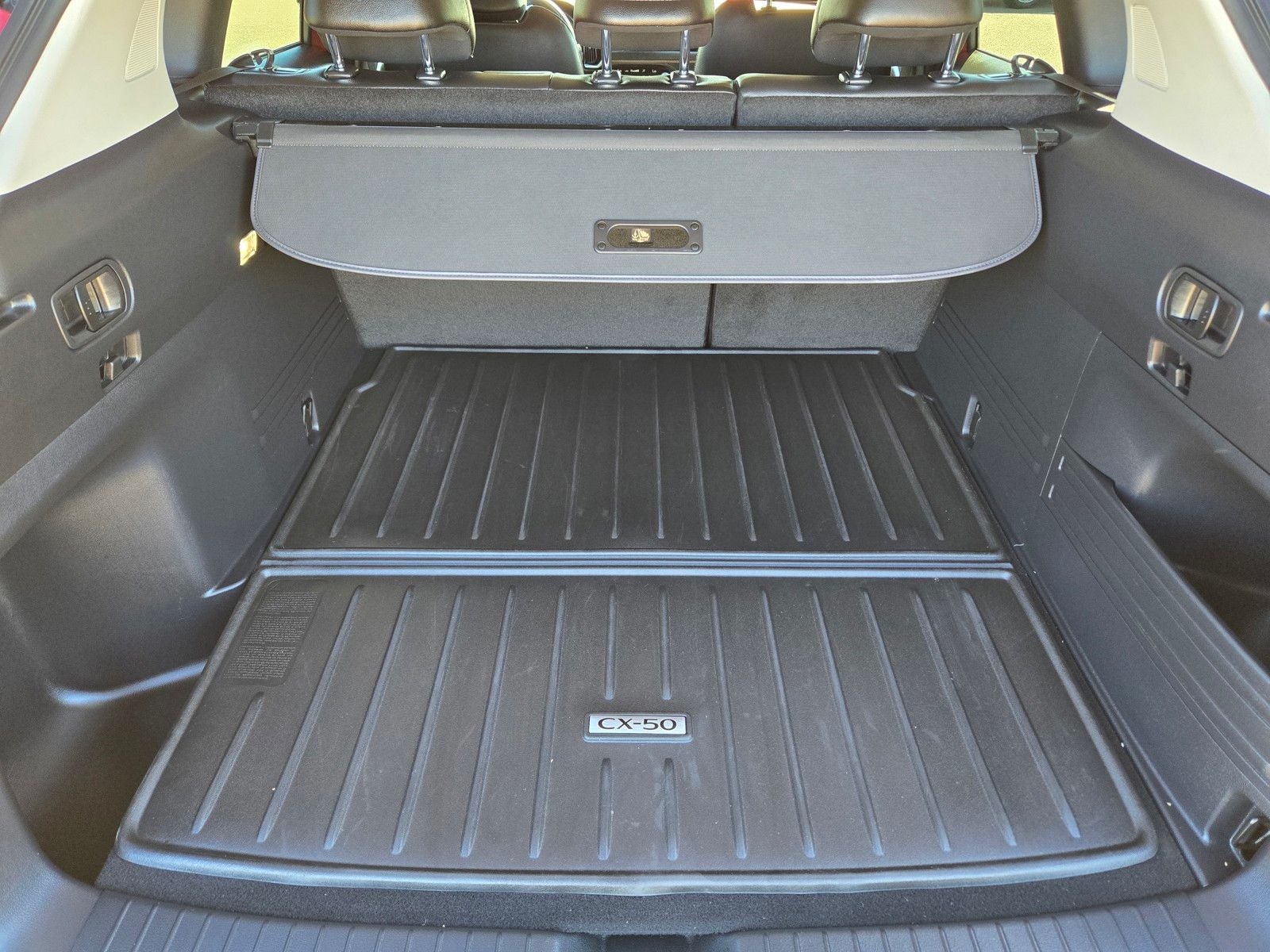 2025 Mazda Mazda CX-50 Hybrid Premium