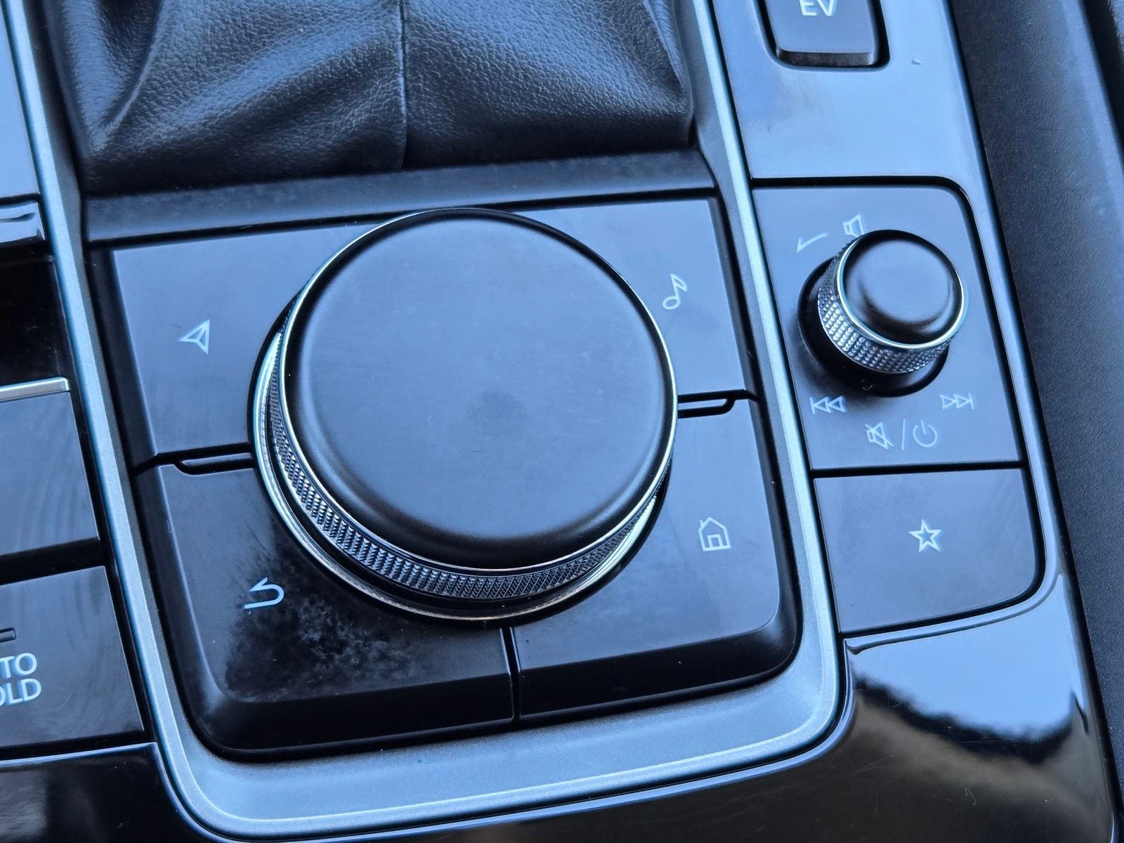 2025 Mazda Mazda CX-50 Hybrid Premium