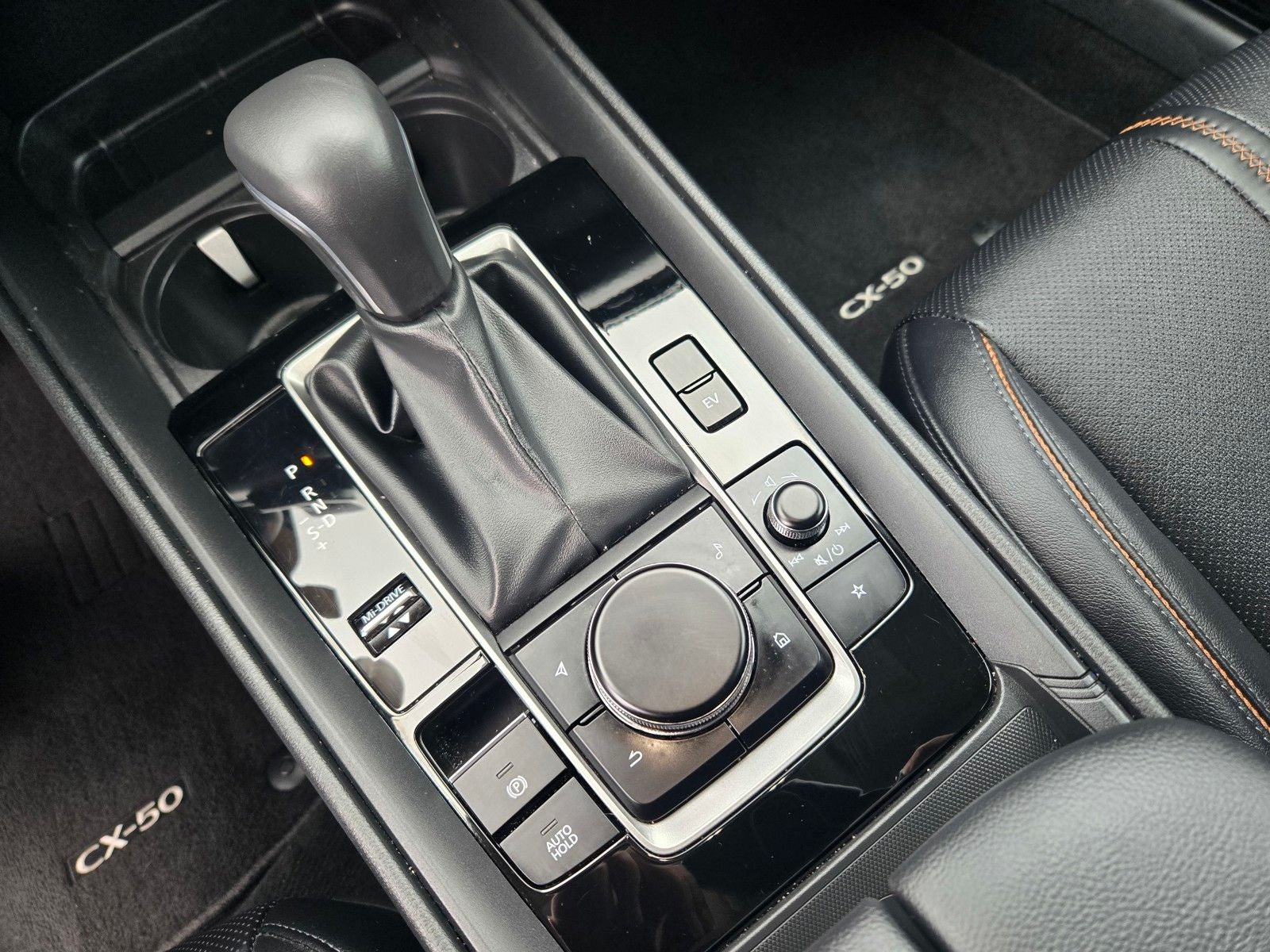 2025 Mazda Mazda CX-50 Hybrid Premium