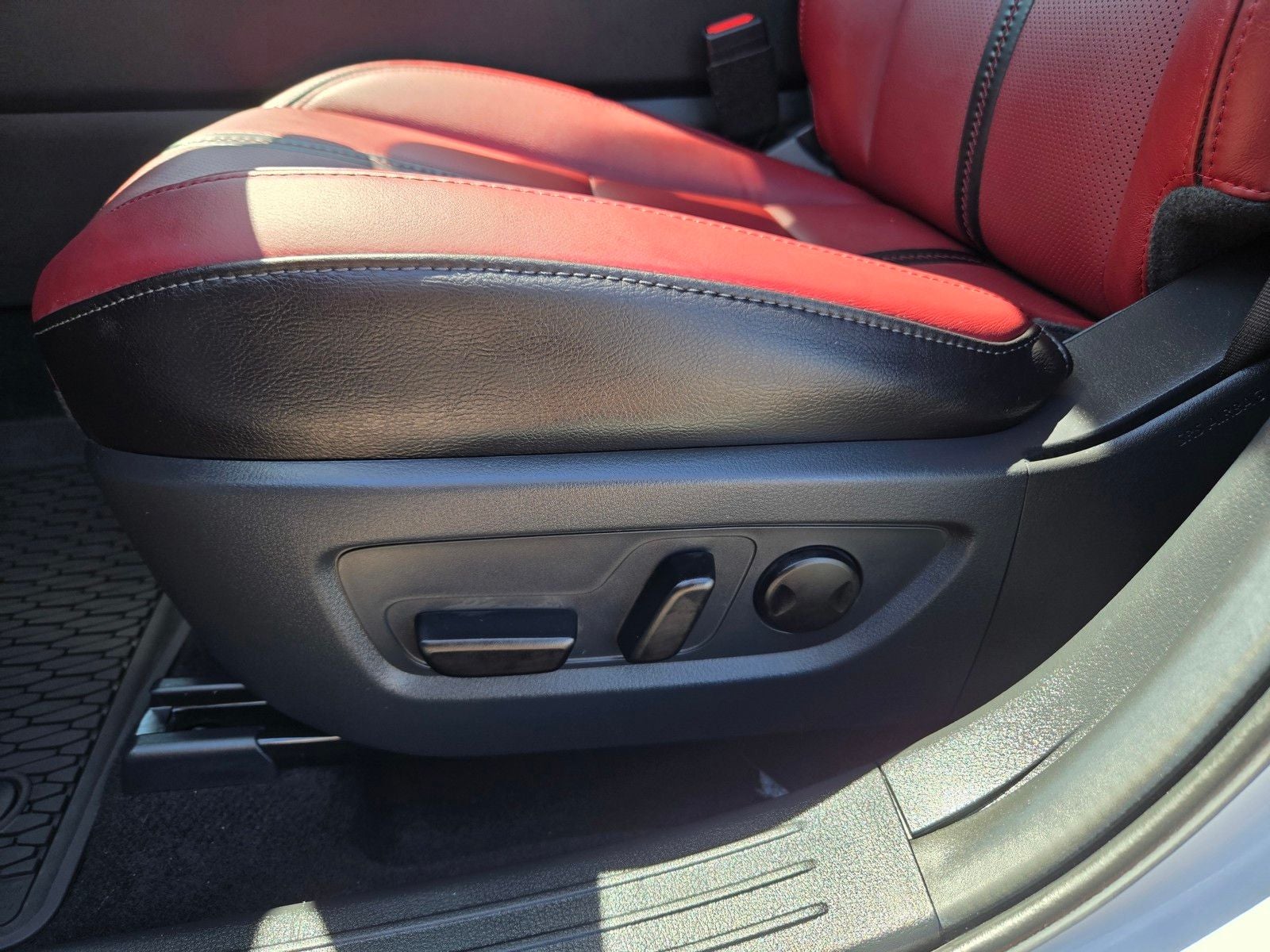 2025 Mazda Mazda CX-50 Hybrid Premium