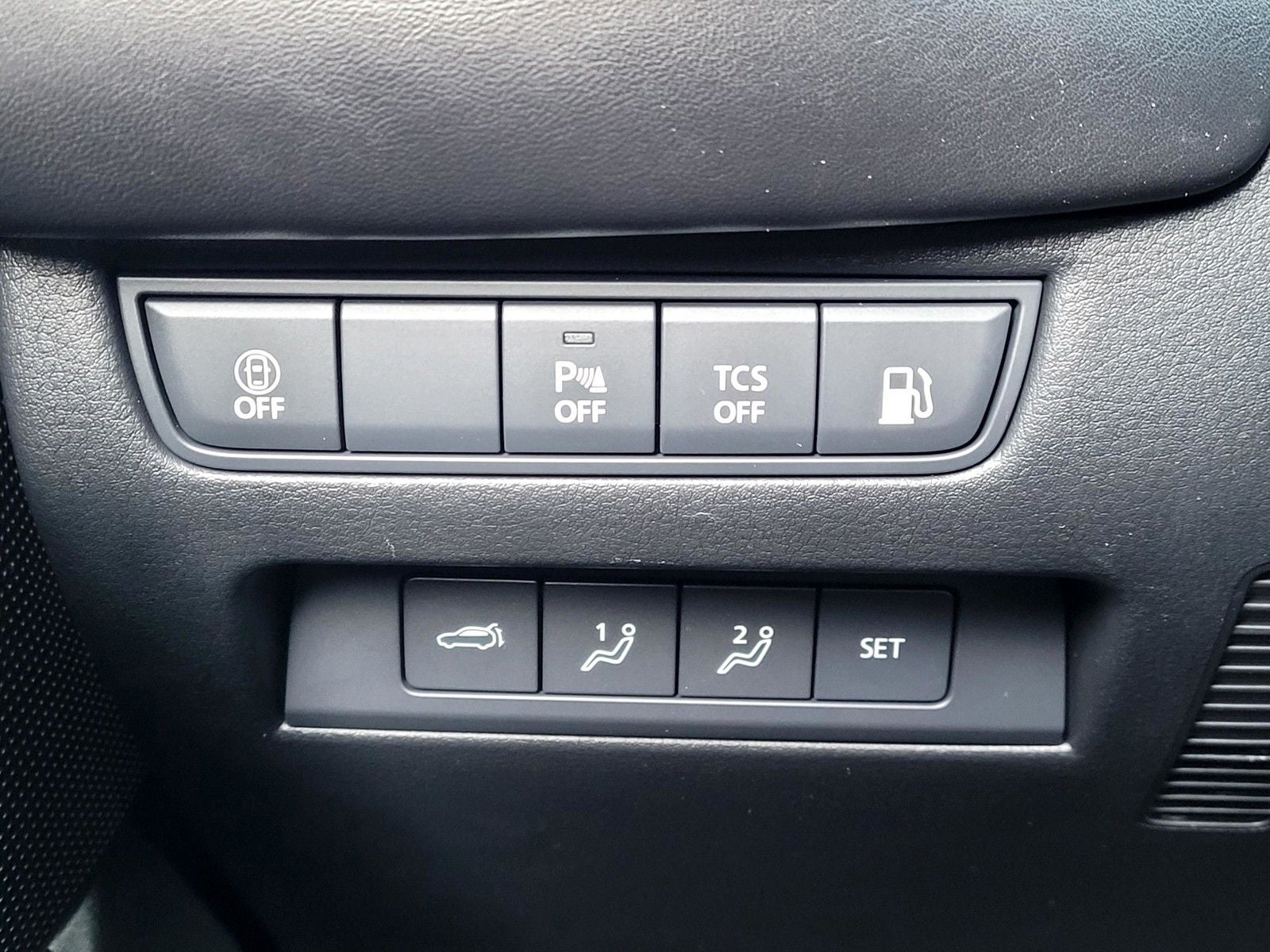 2026 Mazda Mazda CX-50 Hybrid Premium Plus