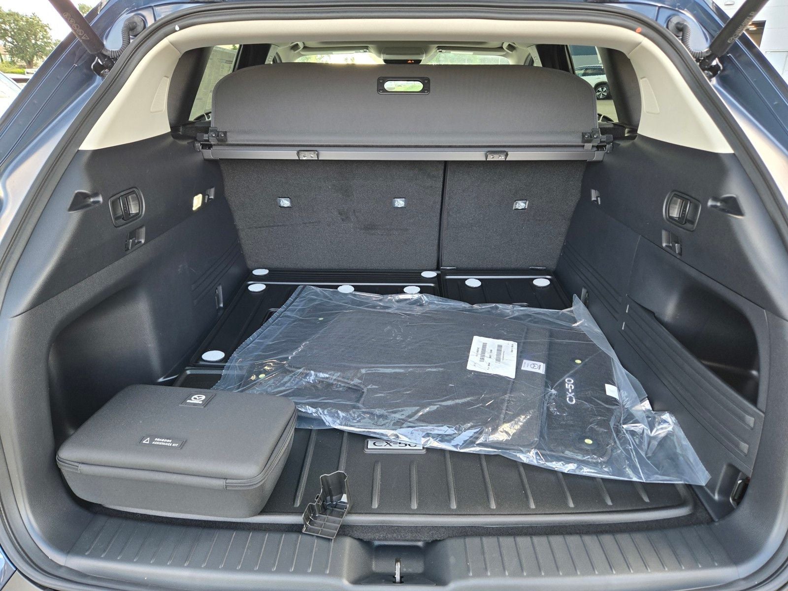 2026 Mazda Mazda CX-50 Hybrid Premium Plus
