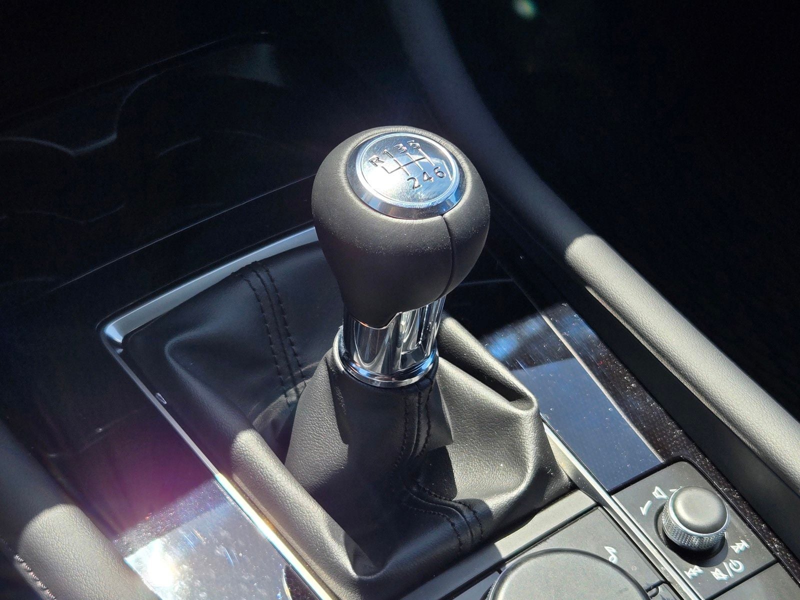 2026 Mazda Mazda3 2.5 S Premium
