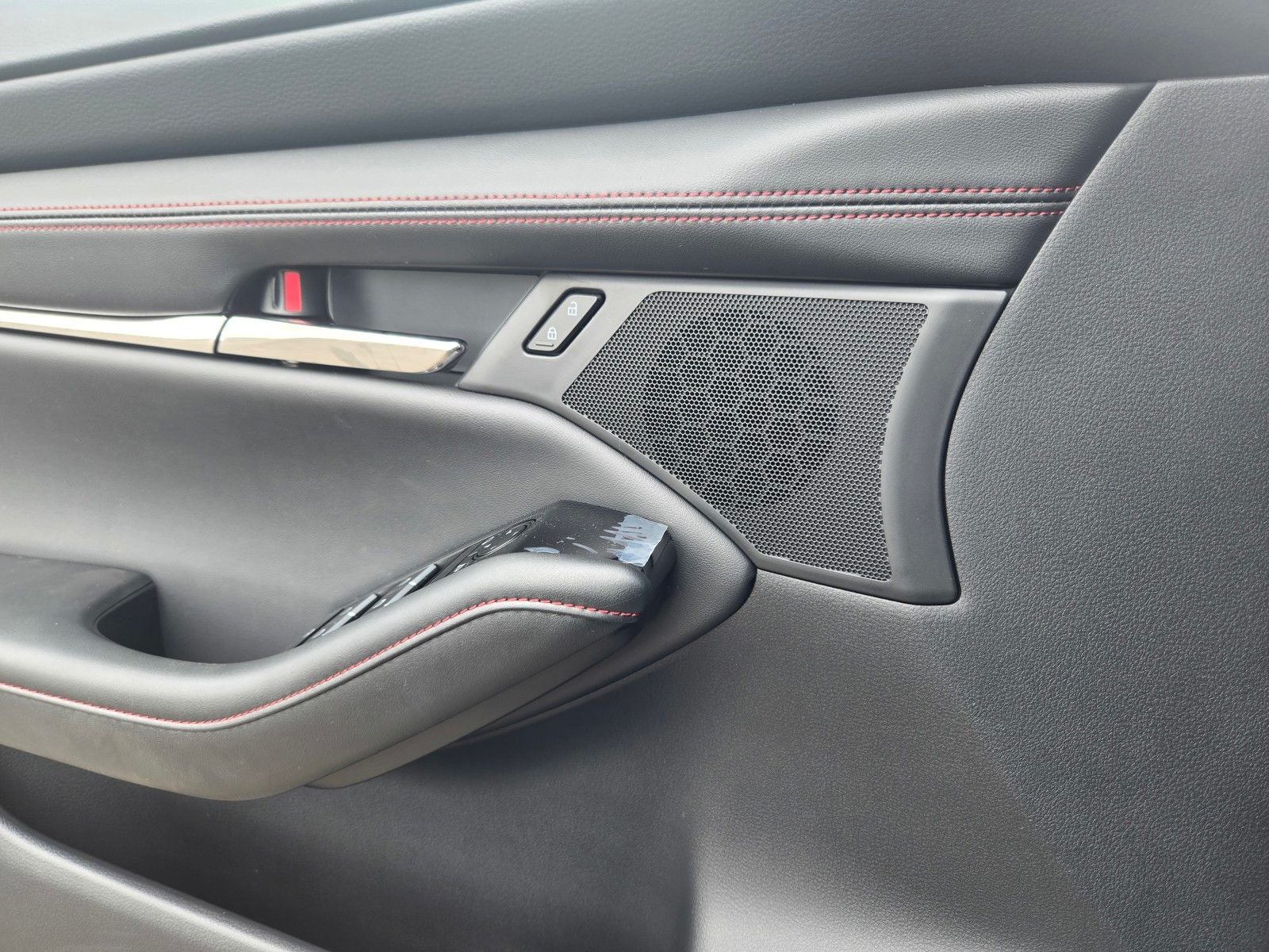 2026 Mazda Mazda3 2.5 S Carbon Edition