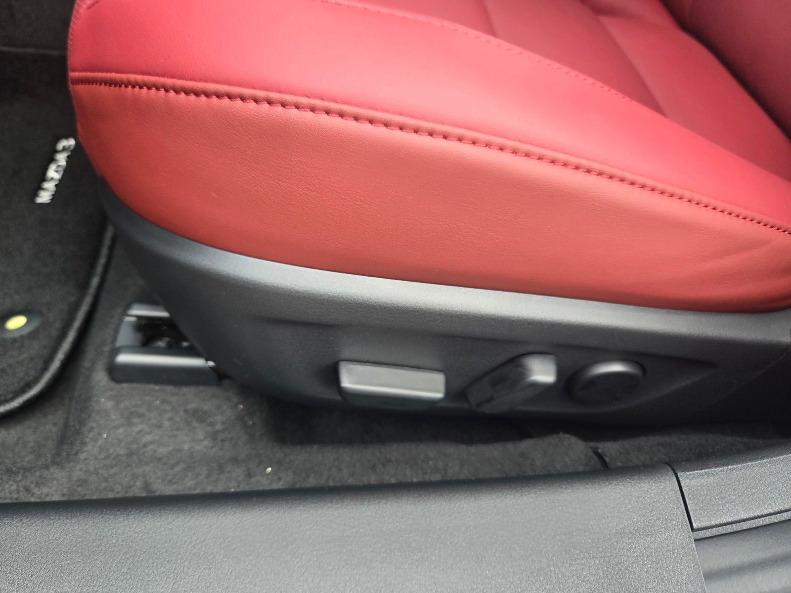 2026 Mazda Mazda3 2.5 S Carbon Edition