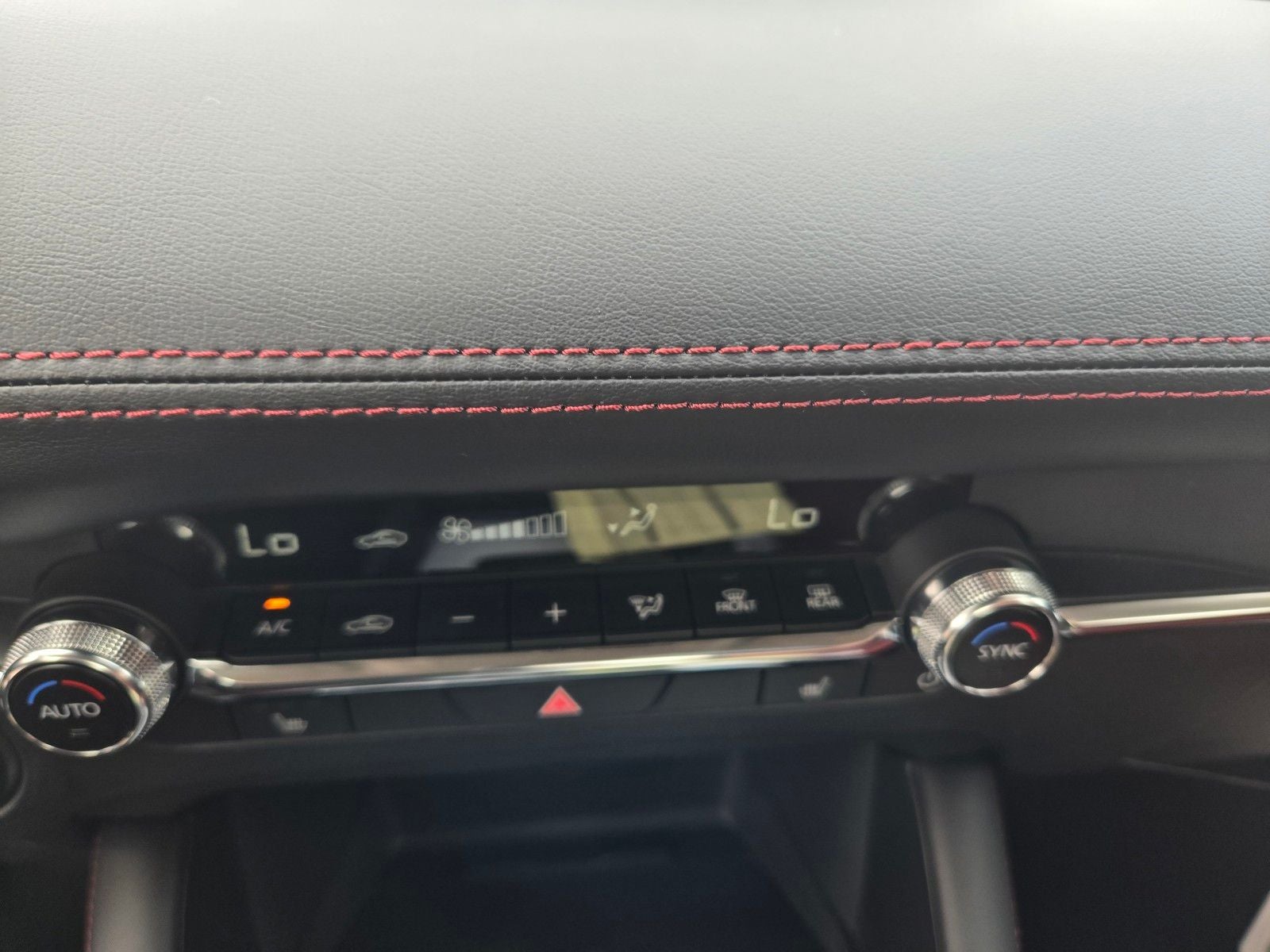 2026 Mazda Mazda3 2.5 S Carbon Edition