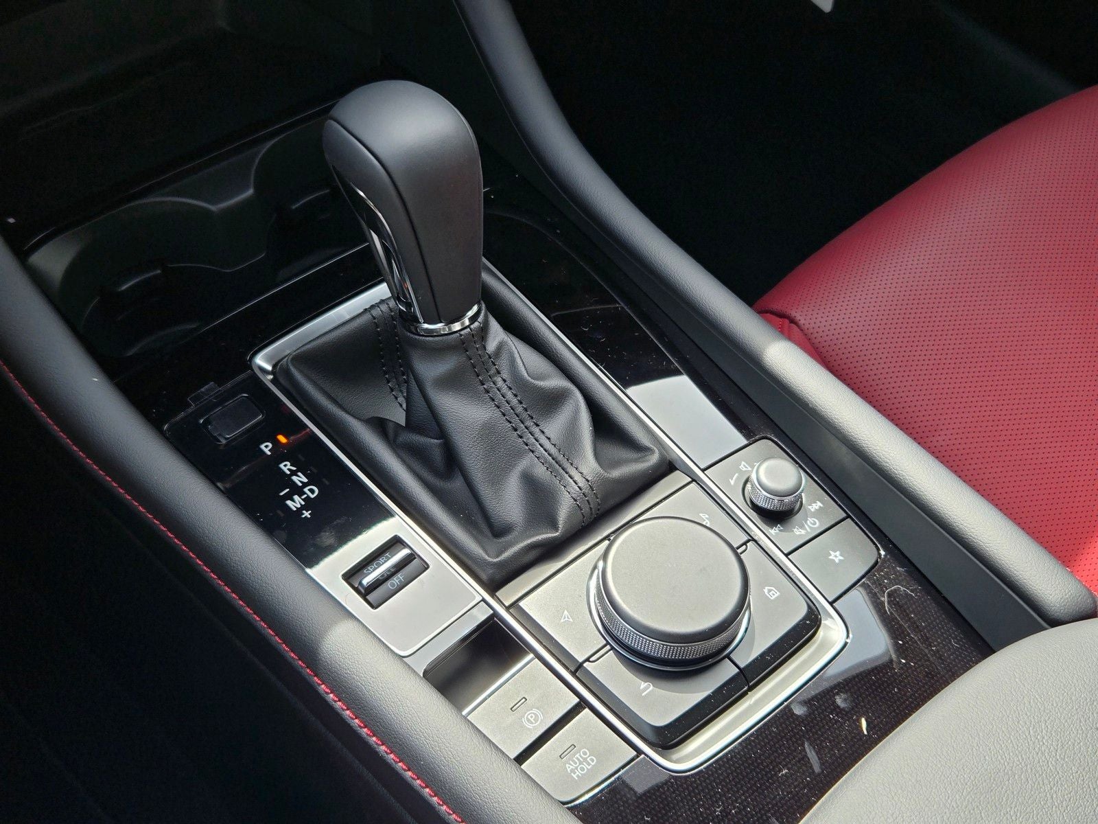 2026 Mazda Mazda3 2.5 S Carbon Edition