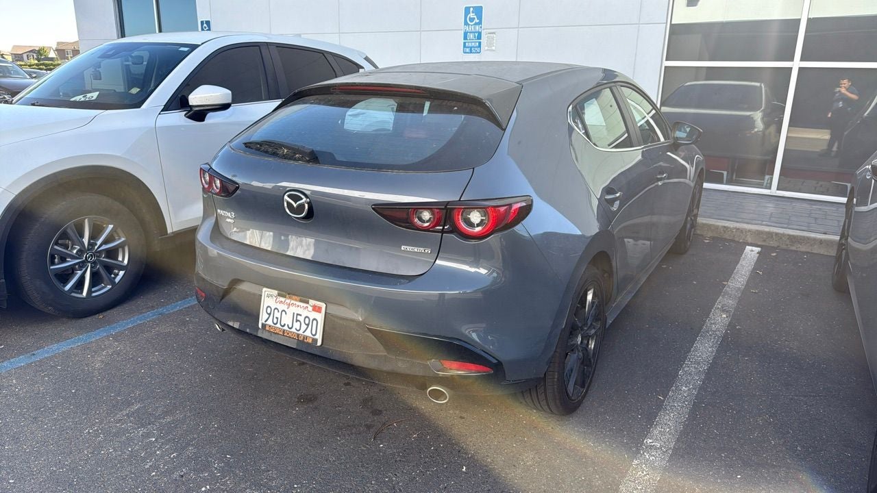 2023 Mazda Mazda3 2.5 S Carbon Edition