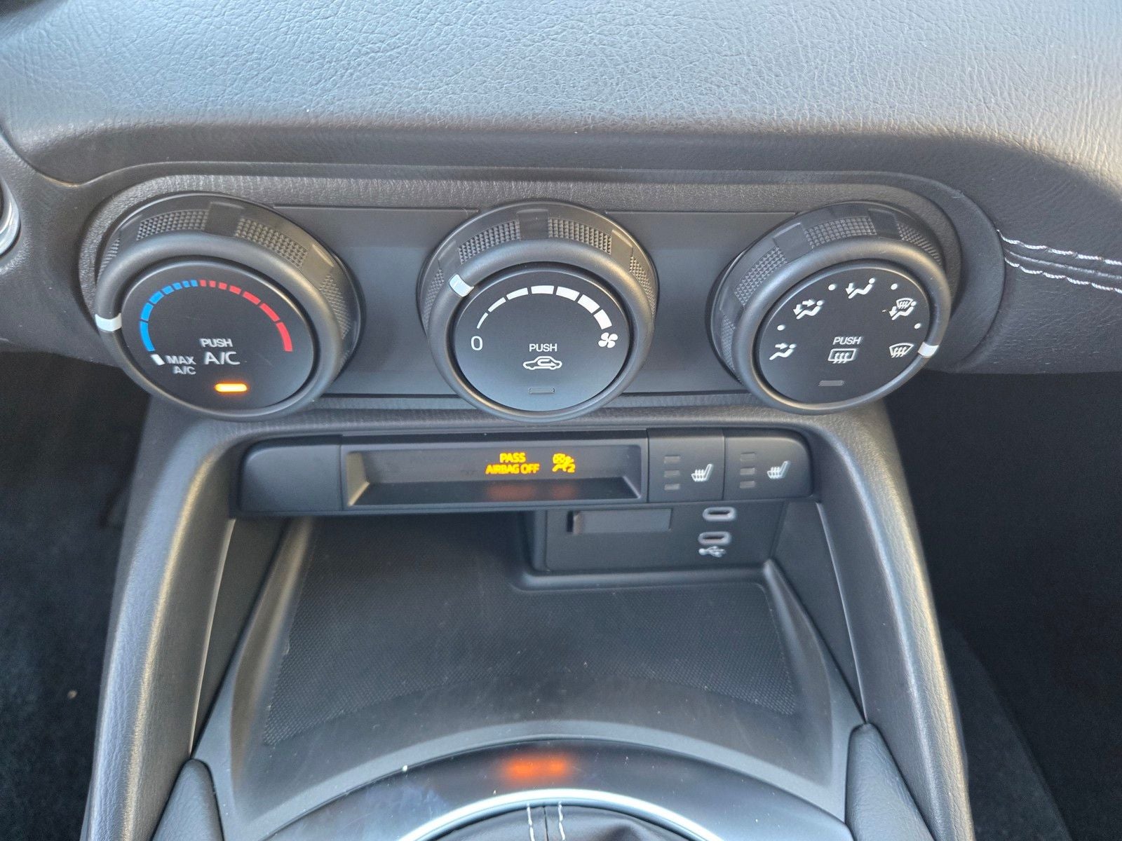 2025 Mazda Mazda MX-5 Miata Club