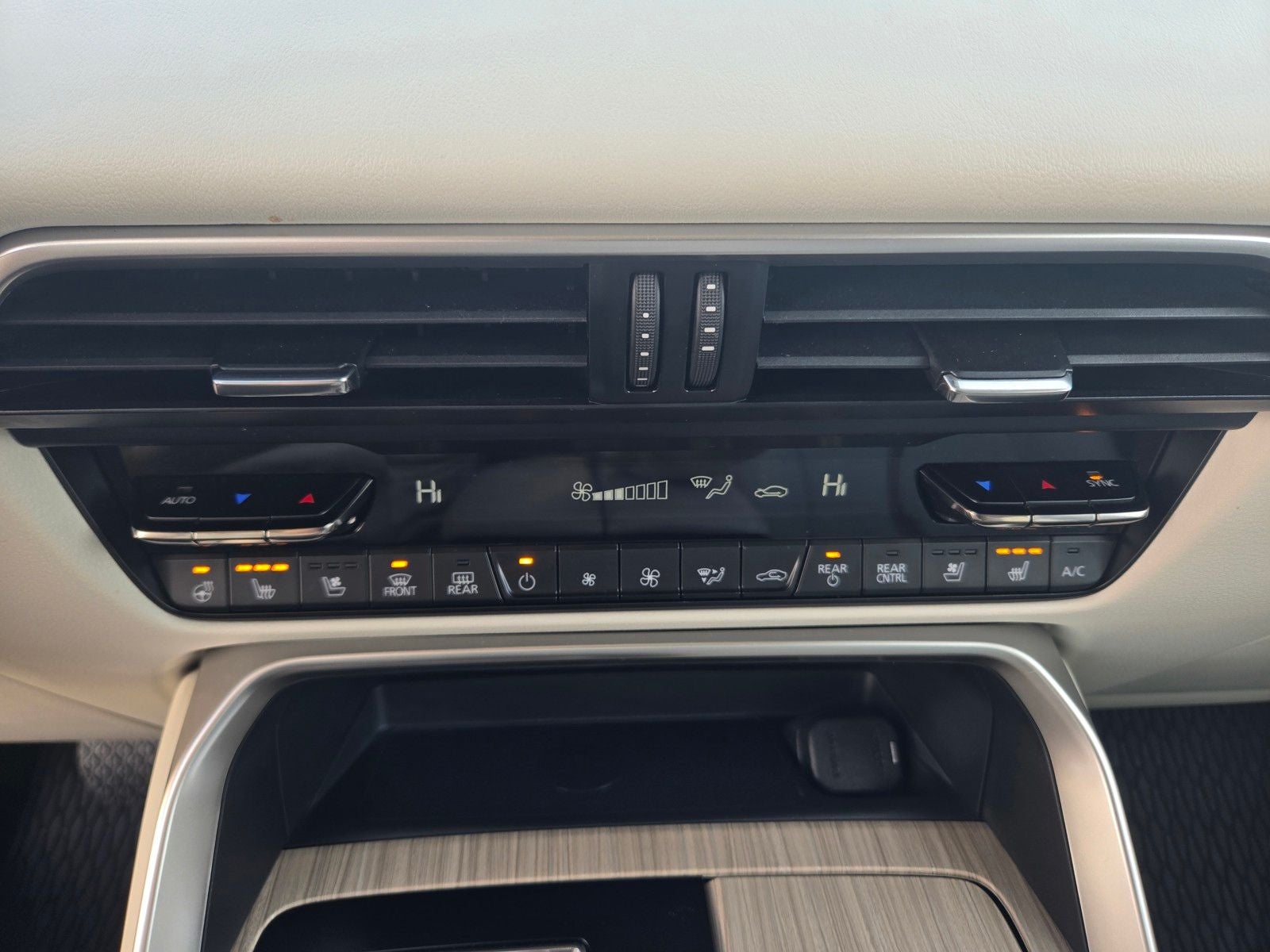 2025 Mazda Mazda CX-90 PHEV Premium Plus