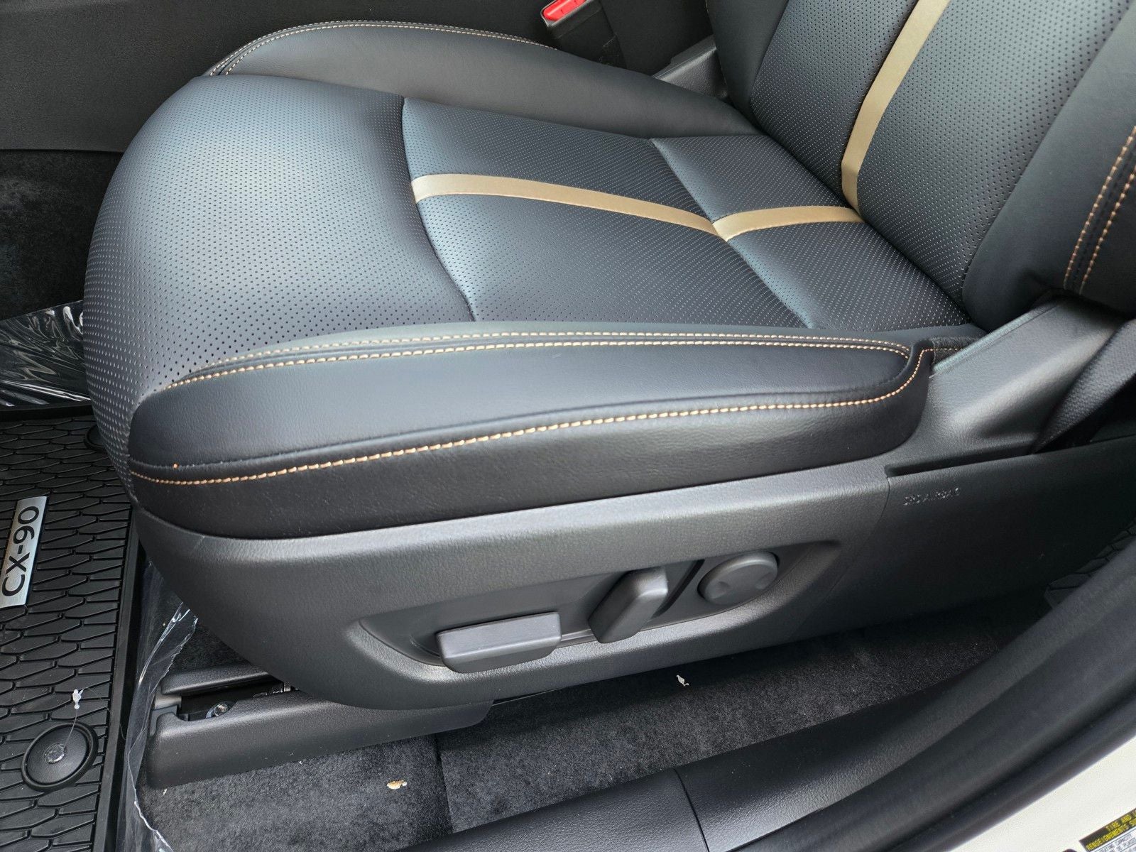 2026 Mazda Mazda CX-90 PHEV Premium Plus