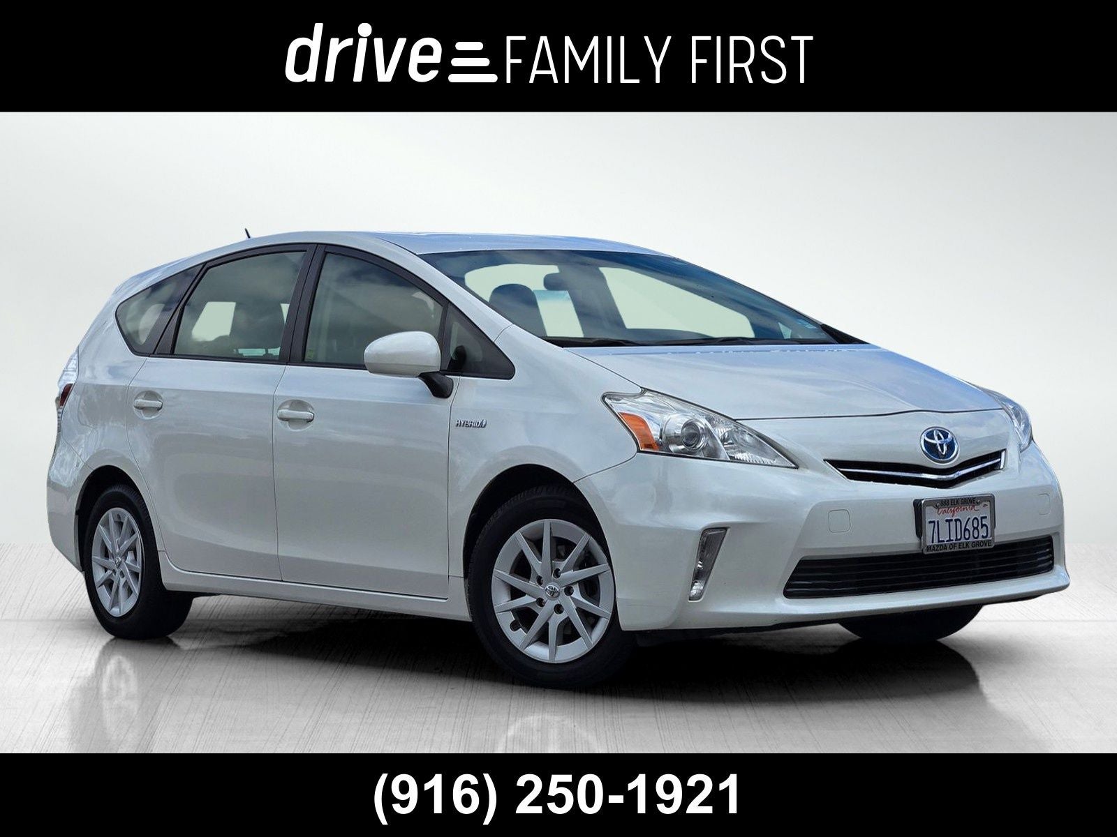 2014 Toyota Prius v Two