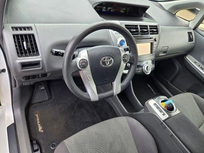 2014 Toyota Prius v Two