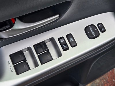 2014 Toyota Prius v Two