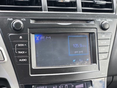 2014 Toyota Prius v Two